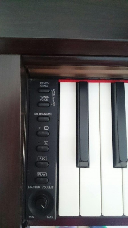 پیانو دیجیتال Yamaha YDP-161 , کارکرده, بسیار سالم و تمیز
