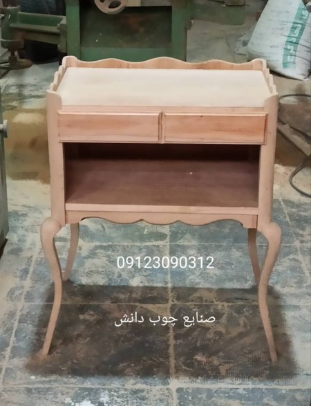 Special production and sale of all-wood telephone table