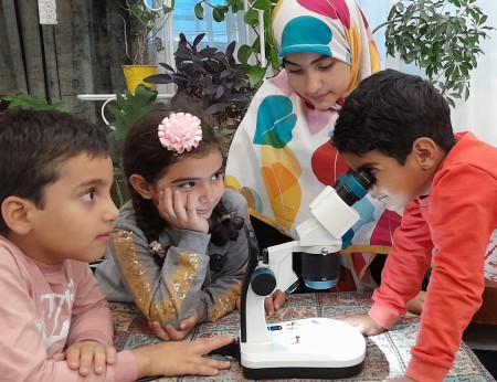 معرفی بهترین میکروسکوپ دانش آموزی و کودک