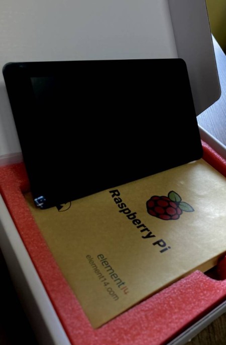 7-inch Raspberry Pi 7-inch display