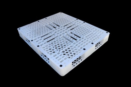 Plastic pallet, 5.12 kg pallet, strong and resistant pallet