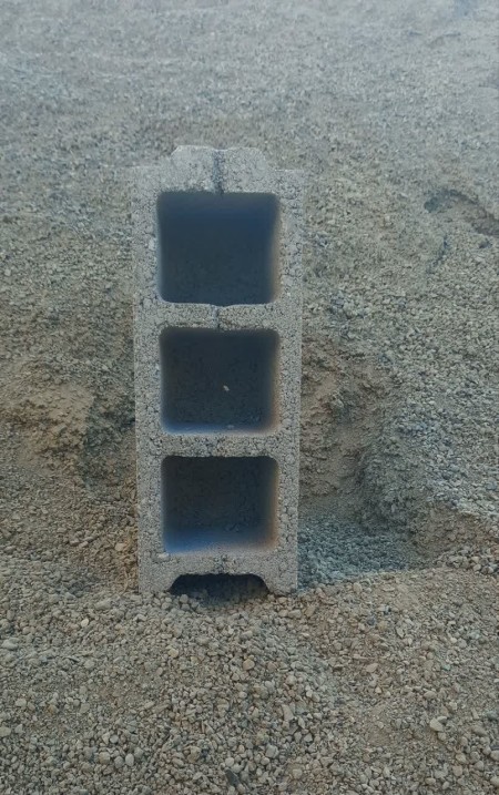 Light pumice block with dimensions of 15x20x40