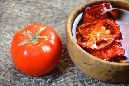 Shukhana dried tomato slices