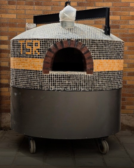 Traditional rotating and fixed pizza oven for Neapolitan and Italian Rezvan brand