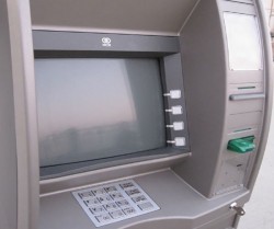 دستگاه خودپرداز atm