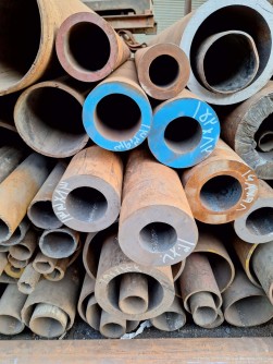 Sale of fleshy pipe / Manisman pipe / seamless pipe