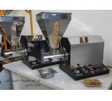 Machine for buttering nuts and dried fruits